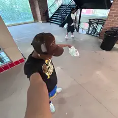 FYTB BeeZZZ을(를) 듣고, 뮤직 비디오를 보고, 약력을 읽고, 투어 일정 등을 확인하세요!