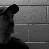 Escucha a undefined, mira vídeos musicales, lee la biografía, consulta fechas de giras y mucho más.