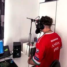 Ascolta Andy94, guarda video musicali, leggi la biografia, vedi le date del tour & altro!