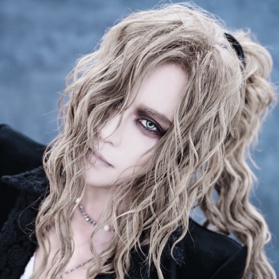 Escucha a KAMIJO, mira videos musicales, lee su biografía, consulta las fechas de las gira y más.