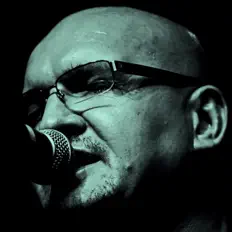 Luister naar Veselovsky, bekijk muziekvideo's, lees de bio, bekijk de tourdata, en meer!