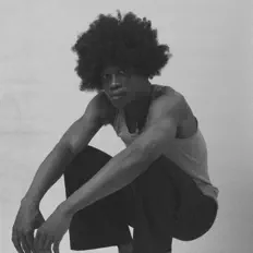 Ouve Jhaygramm, vê vídeos de música, lê a biografia, vê as datas da digressão e muito mais!