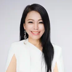 Akiko Horiを聴いたり、ミュージックビデオを鑑賞したり、経歴やツアー日程などを確認したりしましょう！