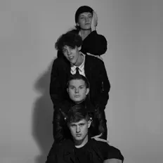 Д.А.Т.А을(를) 듣고, 뮤직 비디오를 보고, 약력을 읽고, 투어 일정 등을 확인하세요!