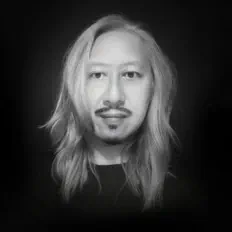 聆聽 Alex OH、觀看音樂影片、閱讀小傳、查看巡演日期等！