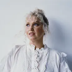 Listen to Stephanie Lambring, watch music videos, read bio, see tour dates & more!