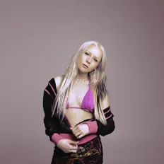 聆聽 Hayley Crymble、觀看音樂影片、閱讀小傳、查看巡演日期等！