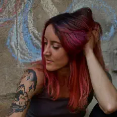 Luister naar Sylvia Rose Novak, bekijk muziekvideo's, lees de bio, bekijk de tourdata, en meer!