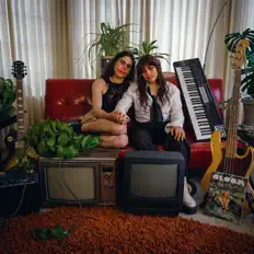 Escucha a LoserLees, mira videos musicales, lee su biografía, consulta las fechas de las gira y más.