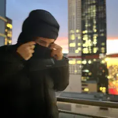 Listen to suiker, watch music videos, read bio, see tour dates & more!