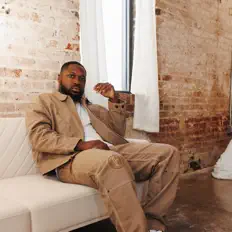 FatTheOne सुनें, म्यूज़िक वीडियो देखें, बायो पढ़ें, दौरे की तारीखें और बहुत कुछ देखें!