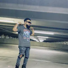 Maurice the Donn सुनें, म्यूज़िक वीडियो देखें, बायो पढ़ें, दौरे की तारीखें और बहुत कुछ देखें!