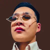 undefined을(를) 듣고, 뮤직 비디오를 보고, 약력을 읽고, 투어 일정 등을 확인하세요!