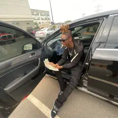 Ascolta BabyZop, guarda video musicali, leggi la biografia, vedi le date del tour & altro!