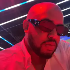 Ακούστε περιεχόμενο από PYREX LEX, παρακολουθήστε μουσικά βίντεο, διαβάστε το βιογραφικό, δείτε ημερομηνίες περιοδείας, και πολλά ακόμη!