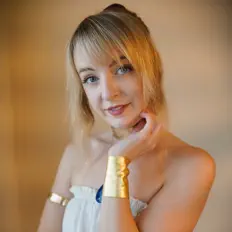 Listen to Animalisa Keys, watch music videos, read bio, see tour dates & more!