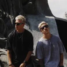 Listen to Mad Twinz, watch music videos, read bio, see tour dates & more!