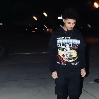 Listen to ItsCaassh, watch music videos, read bio, see tour dates & more!