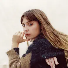 收听 Linn Koch-Emmery、观看音乐视频、阅读小传、查看巡演日期等 ！