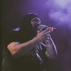 收听 Doktor Sterben、观看音乐视频、阅读小传、查看巡演日期等 ！