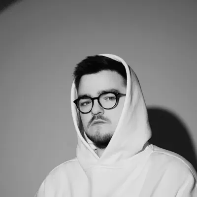 Listen to LEOWI, watch music videos, read bio, see tour dates & more!