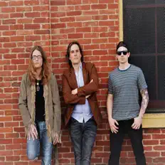 Escucha a The Jaded Lips, mira videos musicales, lee su biografía, consulta las fechas de las gira y más.