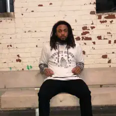 Posłuchaj wykonawcy Playboy Pat, obejrzyj teledyski, przeczytaj biografię, zobacz daty tras koncertowych i nie tylko!