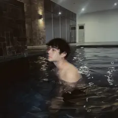 Poslechněte si interpreta Kio Priest, sledujte hudební videa, přečtěte si životopis, podívejte se na data turné a další informace.