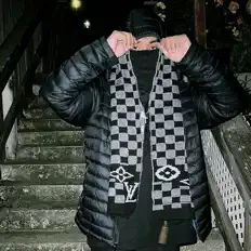 Listen to Jway$vrf, watch music videos, read bio, see tour dates & more!