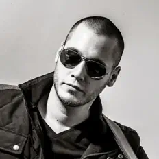Poslechněte si interpreta Carlos Guerrero, sledujte hudební videa, přečtěte si životopis, podívejte se na data turné a další informace.