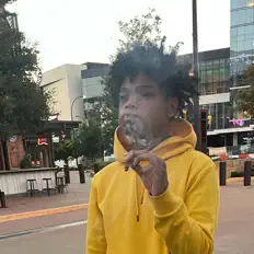 Dengarkan IceNero, tonton video musik, baca bio, lihat tanggal tur & lainnya!