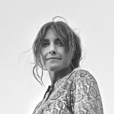 Listen to Ellie Turner, watch music videos, read bio, see tour dates & more!