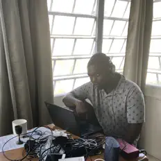 Ouça Plantain king, assista a videoclipes, leia a biografia, veja as datas das turnês e mais!