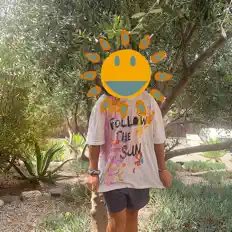 Harrisun dinle, müzik videolarını izle, biyografisini oku, tur tarihlerini ve daha fazlasını gör!