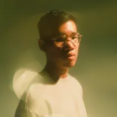 Ascolta Emmanuel LKD, guarda video musicali, leggi la biografia, vedi le date del tour & altro!