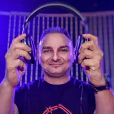 Listen to Fabrizio Parisi, watch music videos, read bio, see tour dates & more!