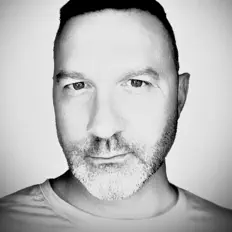 Dengarkan Dumb Tongue, tonton video musik, baca bio, lihat tanggal tur & lainnya!