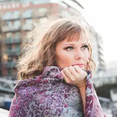 收听 Jessica Pratt、观看音乐视频、阅读小传、查看巡演日期等 ！