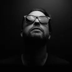 Poslechněte si interpreta Gigi Borrelli, sledujte hudební videa, přečtěte si životopis, podívejte se na data turné a další informace.