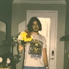 Escucha a Hoty, mira videos musicales, lee su biografía, consulta las fechas de las gira y más.