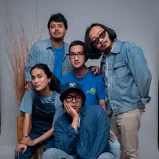 Wellfineを聴いたり、ミュージックビデオを鑑賞したり、経歴やツアー日程などを確認したりしましょう！