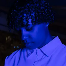 Ouça Amélie, assista a videoclipes, leia a biografia, veja as datas das turnês e mais!