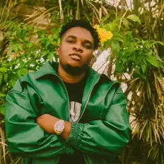 Kayzmooreを聴いたり、ミュージックビデオを鑑賞したり、経歴やツアー日程などを確認したりしましょう！