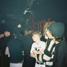 Ouça Sewerbratz, assista a videoclipes, leia a biografia, veja as datas das turnês e mais!