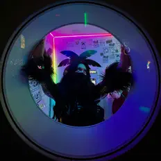 Ouve Soft Vision, vê vídeos de música, lê a biografia, vê as datas da digressão e muito mais!