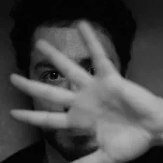 Federico Coderoniを聴いたり、ミュージックビデオを鑑賞したり、経歴やツアー日程などを確認したりしましょう！