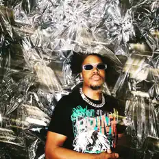 Dengarkan O.C.T Word, tonton video musik, baca bio, lihat tanggal tur & lainnya!