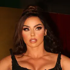 Poslechněte si interpreta Lindita, sledujte hudební videa, přečtěte si životopis, podívejte se na data turné a další informace.