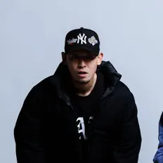 收听 BUZZ LIT、观看音乐视频、阅读小传、查看巡演日期等 ！