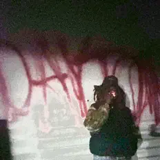 Hör dir dirtboyghost an, schau dir Musikvideos an, lies die Biografie, finde Tourdaten und mehr!